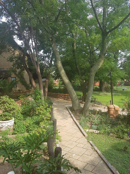 Beverly Hills Lodge Lonehill Johannesburg Gauteng South Africa Plant, Nature, Tree, Wood, Garden