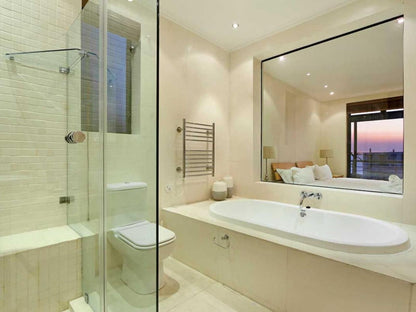 Biccard Blouberg Villa By Hostagents Bloubergstrand Blouberg Western Cape South Africa Bathroom