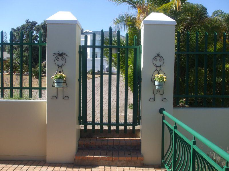 Bienvenue Self Catering Mossel Bay Central Mossel Bay Western Cape South Africa Gate, Architecture, Palm Tree, Plant, Nature, Wood