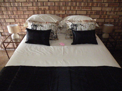 Bietjie Moeg Gastehuis Jacobsdal Fs Free State South Africa Bedroom