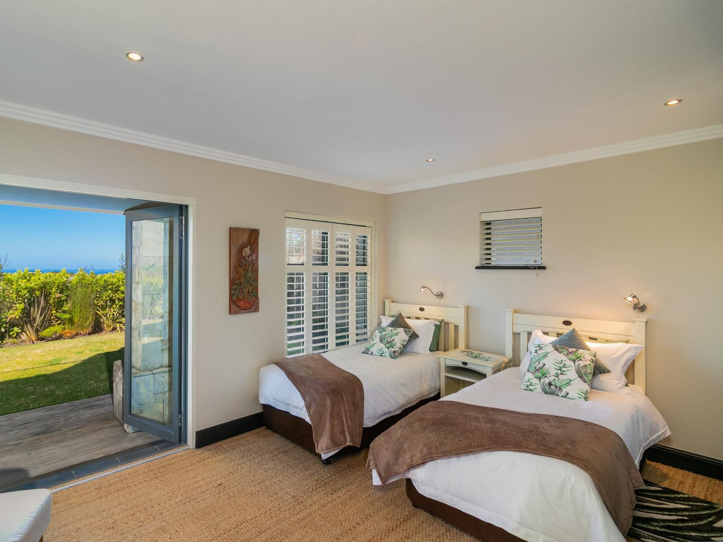 Big Tree House Lodge Knysna Western Cape South Africa Bedroom