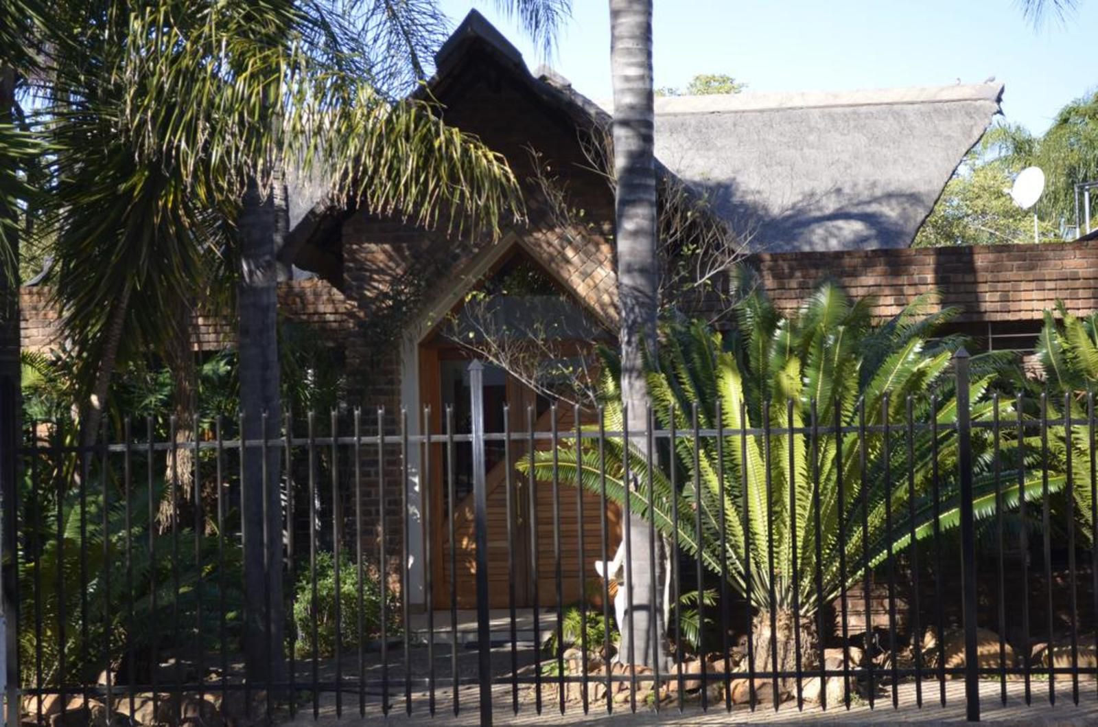 Birrea Guest House Bendor Polokwane Pietersburg Limpopo Province South Africa House, Building, Architecture, Palm Tree, Plant, Nature, Wood