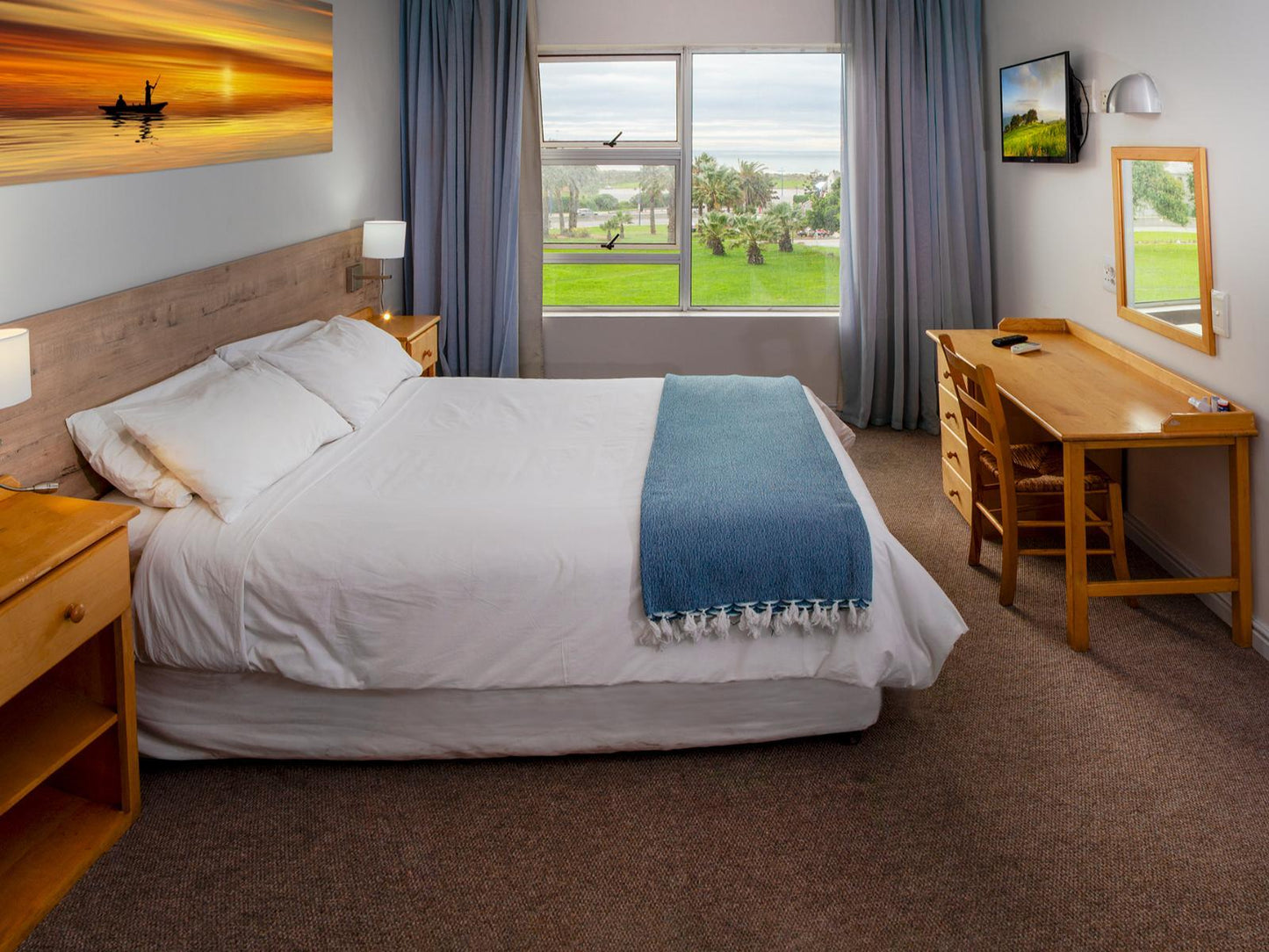 Luxury Self Catering Double Bed @ Bishops Lodge - Port Elizabeth