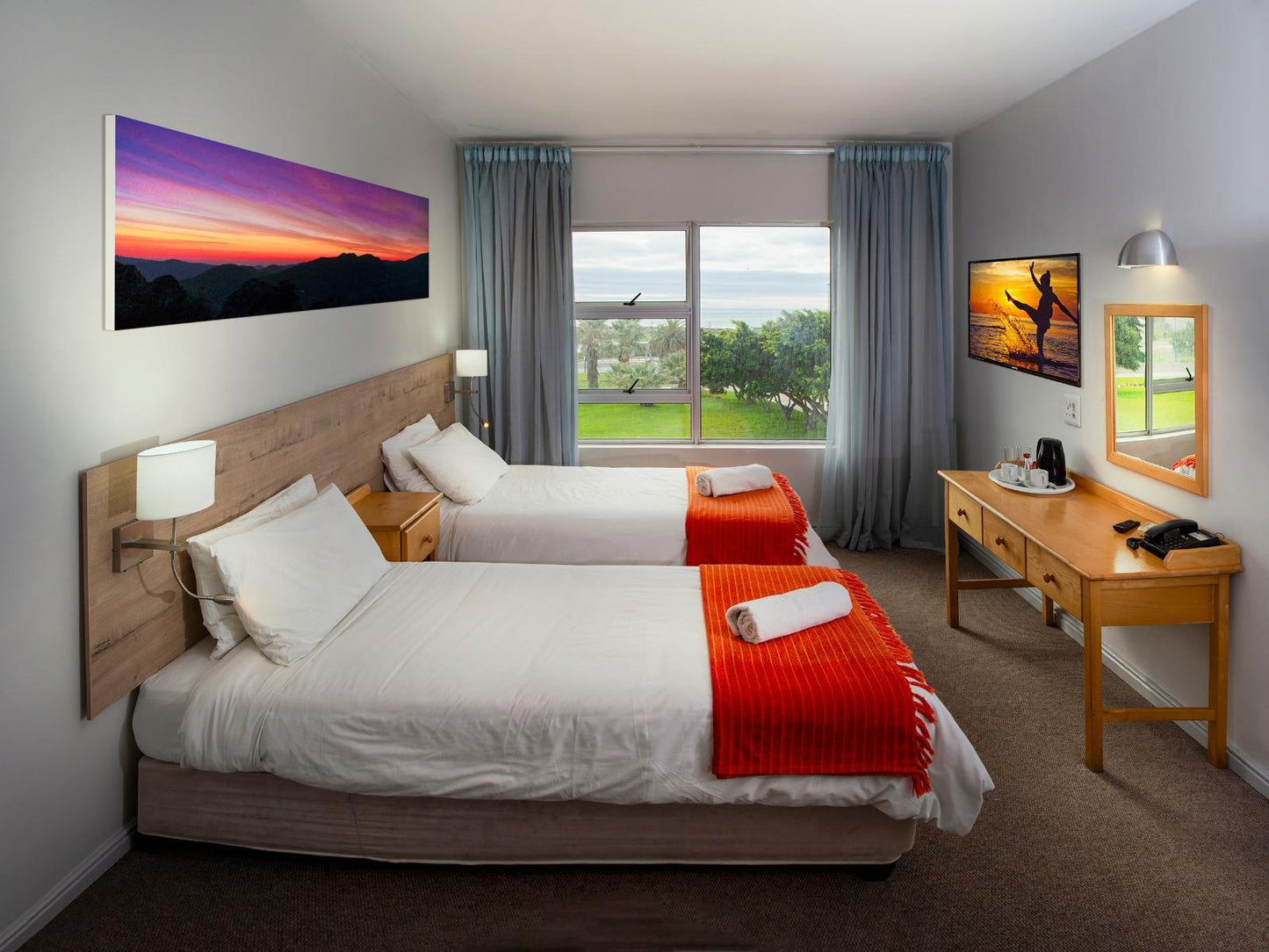 Luxury Self Catering Single Beds @ Bishops Lodge - Port Elizabeth