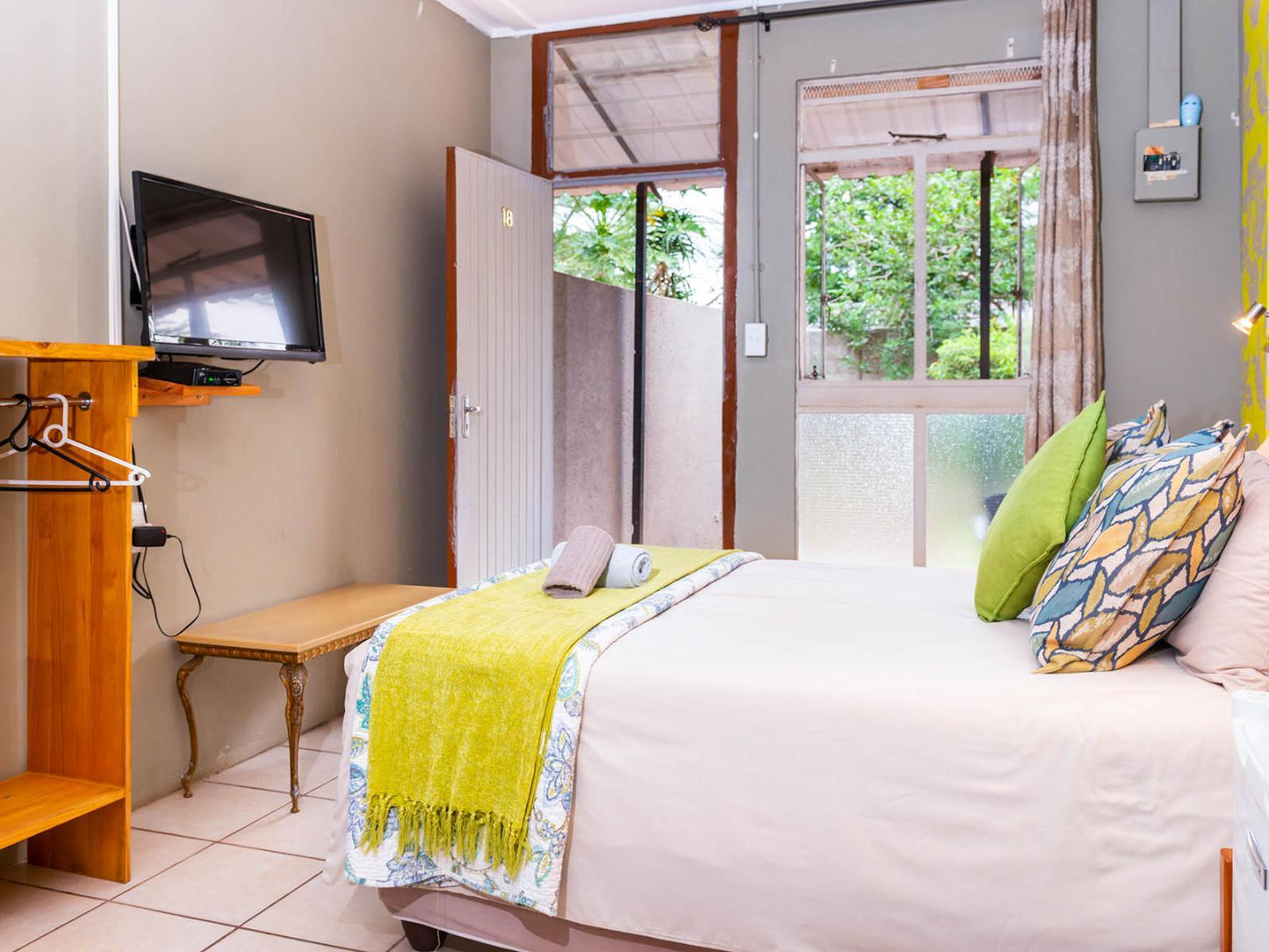 Double Room @ Biweda Nguni B&B