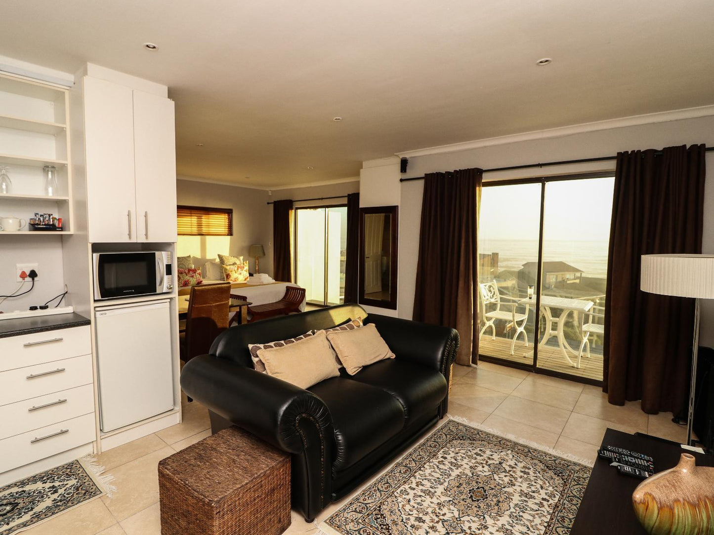 Sea-View Penthouse Studio - Room 11 @ Blaauw Village Luxury Boutique Guest House