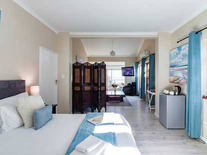 Sea-View Suite - Room 12 @ Blaauw Village Luxury Boutique Guest House