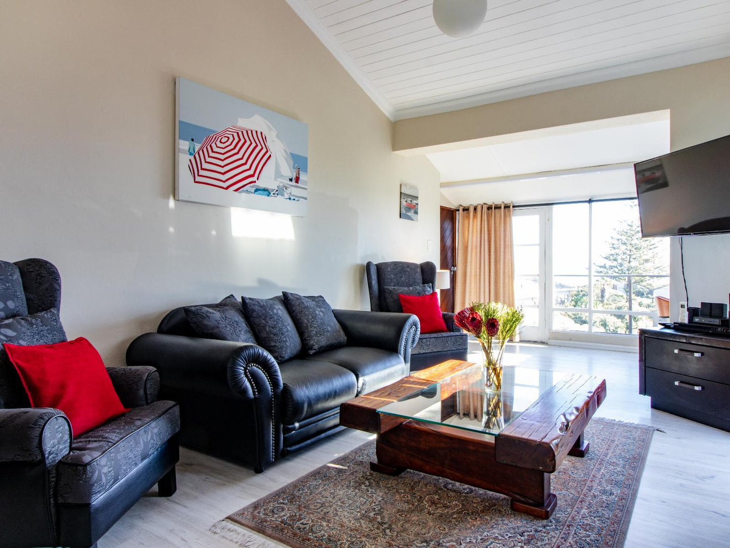 Sea-View Suite - Room 12 @ Blaauw Village Luxury Boutique Guest House