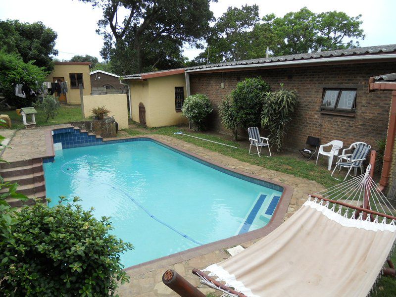 Black Mamba Backpackers Lodge Widenham Kwazulu Natal South Africa House, Building, Architecture, Swimming Pool