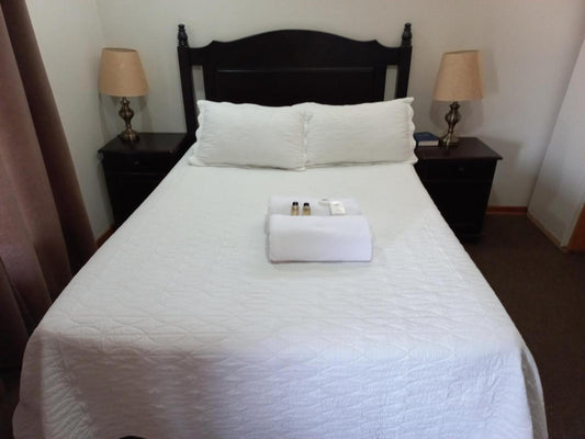 Double Room 11 @ Black Swan Guest House