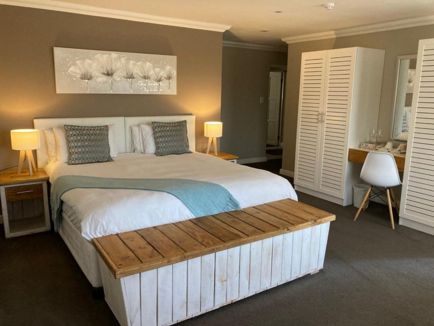 Bloemenzee Boutique B&B, Luxury Room sea view 1, Bedroom