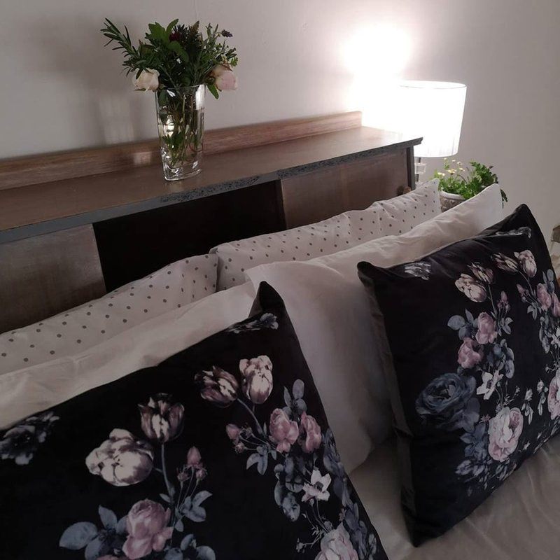 Blou Porselein Guest Farm Hermon Western Cape South Africa Unsaturated, Bouquet Of Flowers, Flower, Plant, Nature, Bedroom