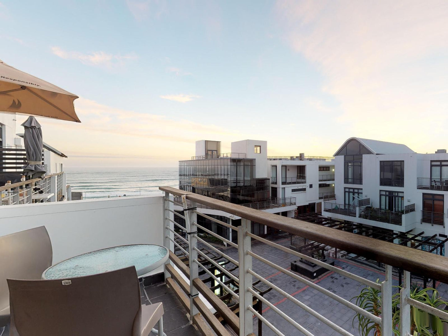 Eden on the Bay Penthouse 217 @ Blouberg Holiday
