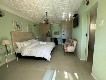 Blue Diamond Lodge, Carat 10, Bedroom