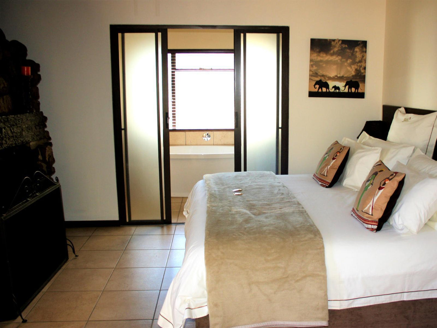 Bushwillow Luxury Suite- Ground Floor @ Blue Hills Lodge