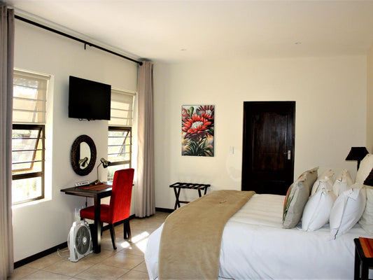 Marula Luxury Room- Ground Floor @ Blue Hills Lodge