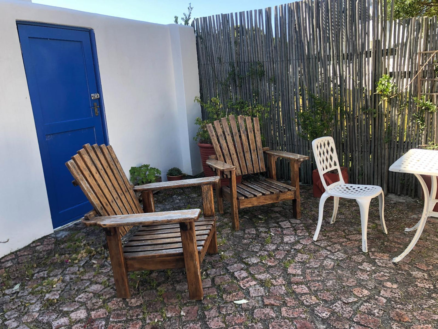 Garden Deluxe Queen Room 2 @ Bluesky Guest House Arniston