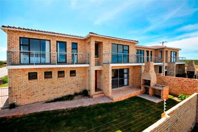 Bluewater Bay Inn Bluewater Bay Port Elizabeth Eastern Cape South Africa Complementary Colors, House, Building, Architecture, Brick Texture, Texture