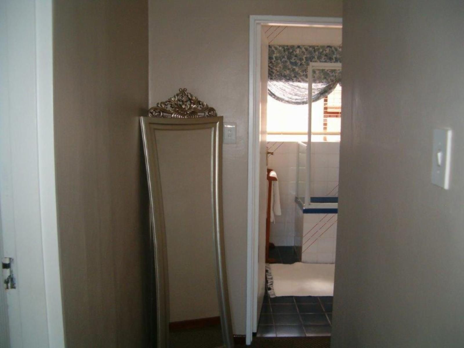 Bluewater Beachfront Guest House Bluewater Bay Port Elizabeth Eastern Cape South Africa Unsaturated, Bathroom