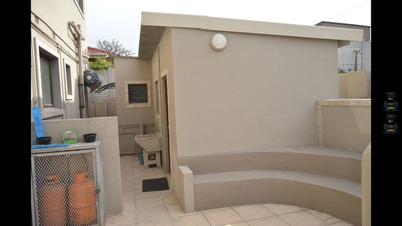 Bluff Marine Drive Luxury Self Catering Cottage B Ocean View Durban Durban Kwazulu Natal South Africa Bathroom, Swimming Pool