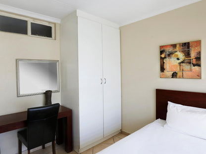 Bm Gardens Apartment Hotel Meadowbrook Johannesburg Gauteng South Africa Bedroom