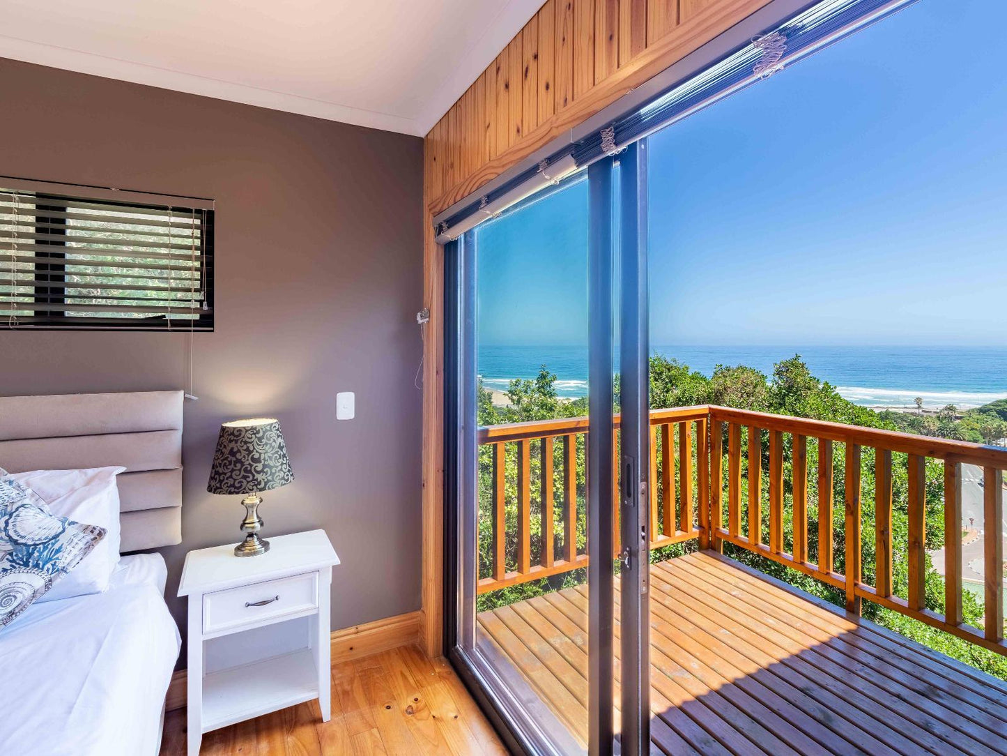 Luxury 2 Bedroom Duplex Chalet- Sea View @ Boardwalk Lodge - Self Catering