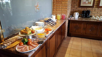 Bokmakierie Country Lodge Ladysmith Kwazulu Natal Kwazulu Natal South Africa Place Cover, Food, Kitchen