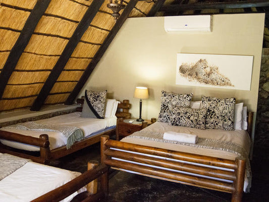 Main Lodge Room 2 @ Bonwa Phala Game Lodge