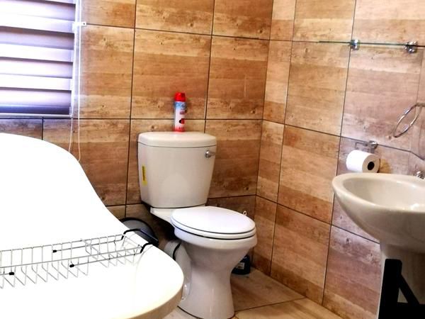 Boomhuisie Komatipoort Mpumalanga South Africa Bathroom