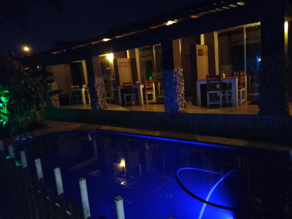 Bosveld In Die Stad Randhart Johannesburg Gauteng South Africa Bar, Swimming Pool