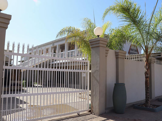 Boutique Guesthouse Mariental, House, Building, Architecture, Palm Tree, Plant, Nature, Wood