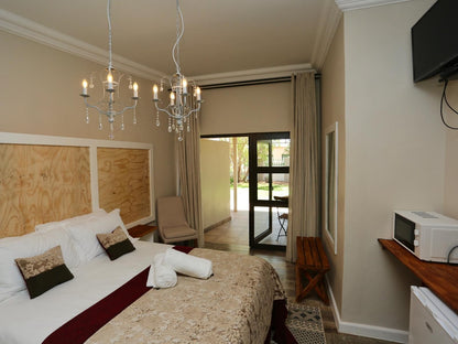 Boutique Guesthouse Mariental, Double Room (Queen), Bedroom