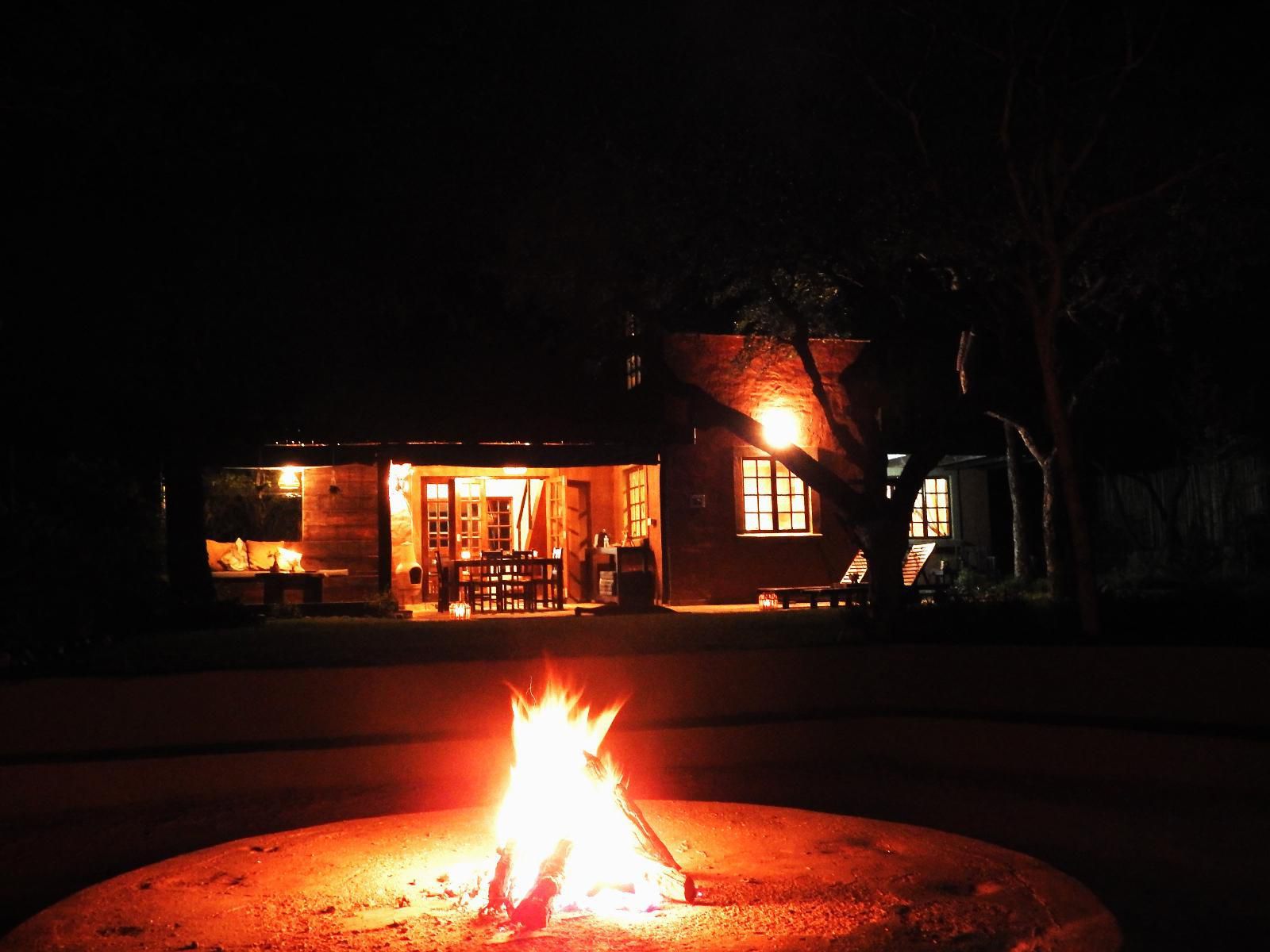 Braai Safaris Lodge, Fire, Nature