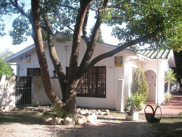 Brackenfell Gaste Akkommodasie Brackenfell Cape Town Western Cape South Africa House, Building, Architecture, Plant, Nature