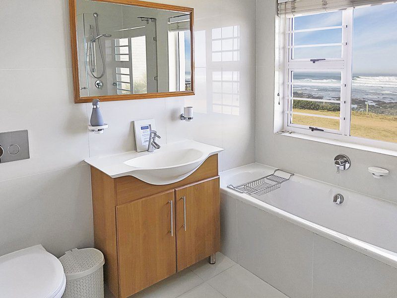 Breaking Waves Kini Bay Port Elizabeth Eastern Cape South Africa Bathroom