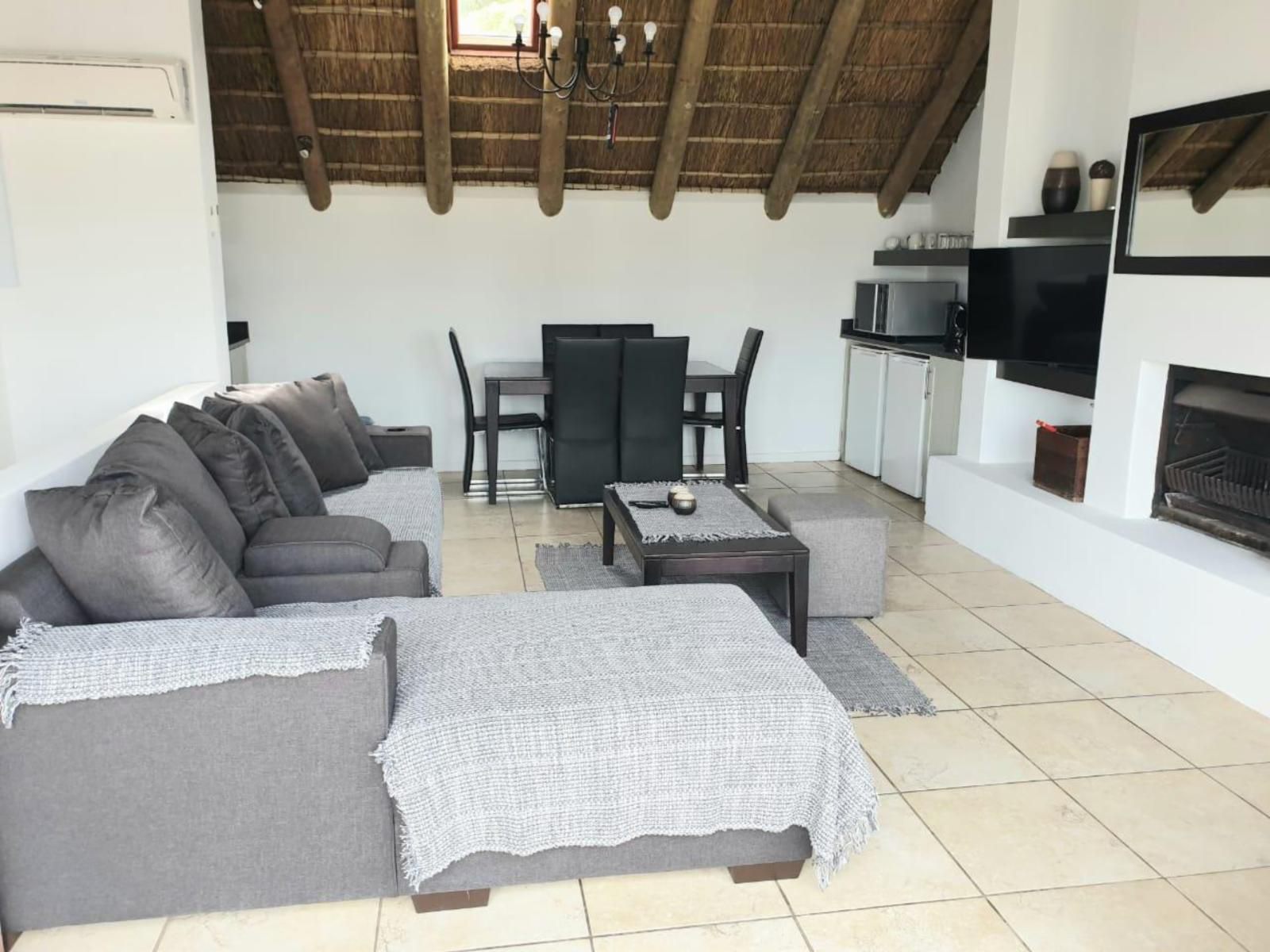 Breede River Lodge & Fishing Resort, Fisherman room 403