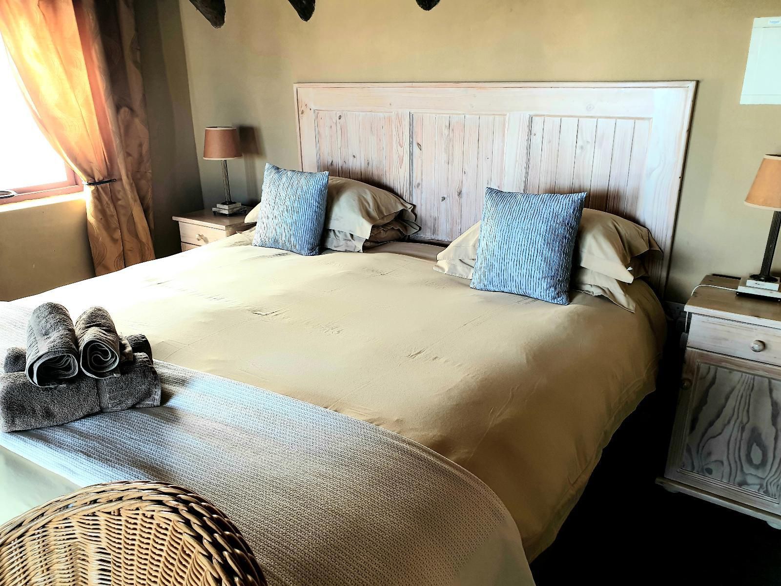 Breede River Lodge & Fishing Resort, S/c standard 203, Bedroom