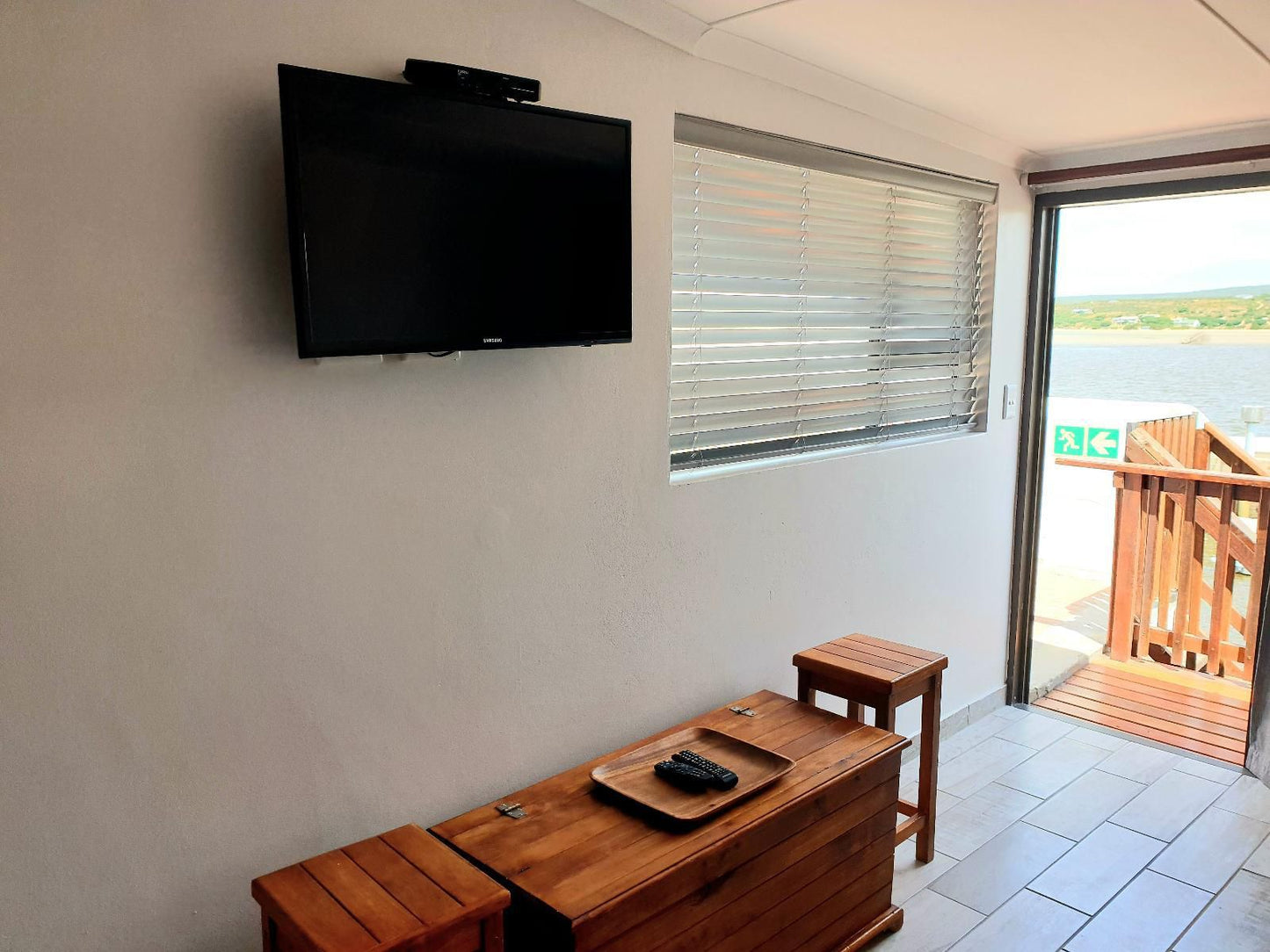 Breede River Lodge & Fishing Resort, S/c waterfront unit 107