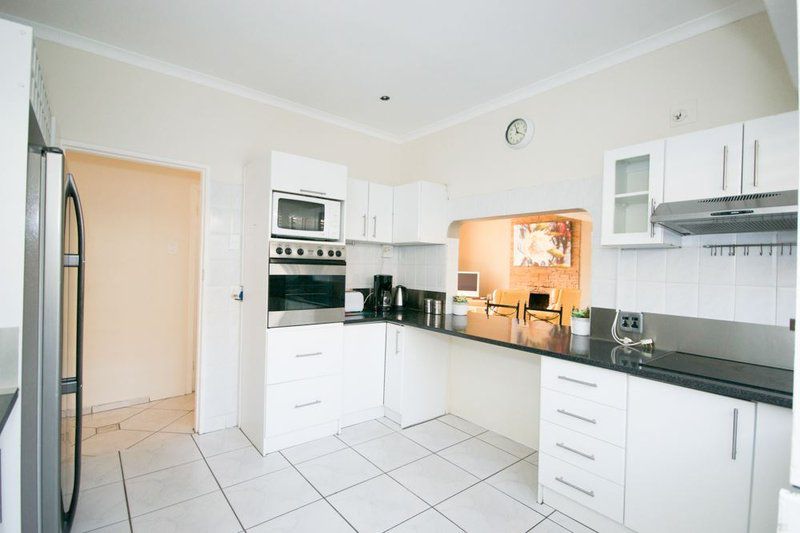 Briza Holiday Home Table View Blouberg Western Cape South Africa Kitchen