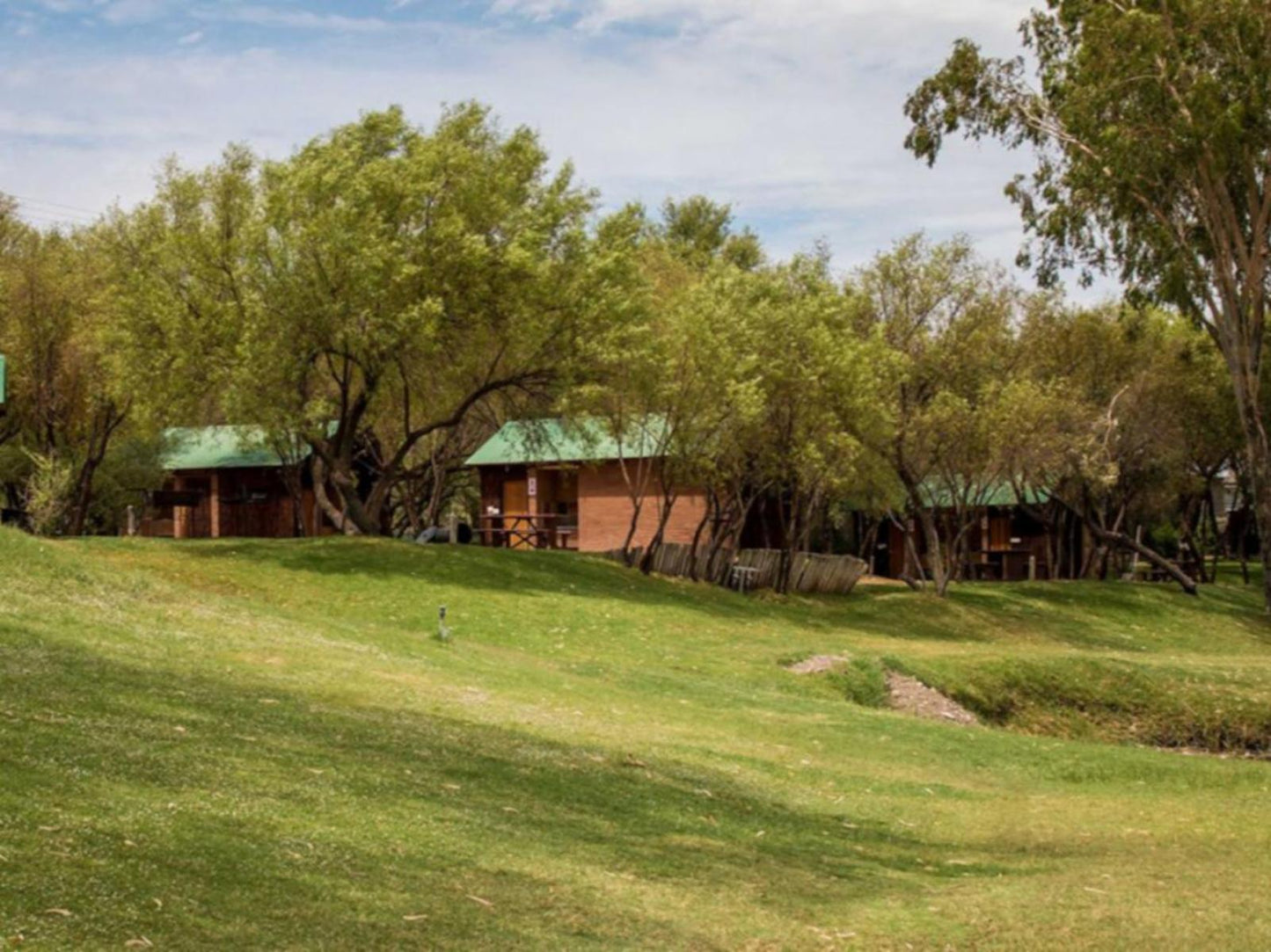 Caravan & Camping Site @ Broadwater River Beach