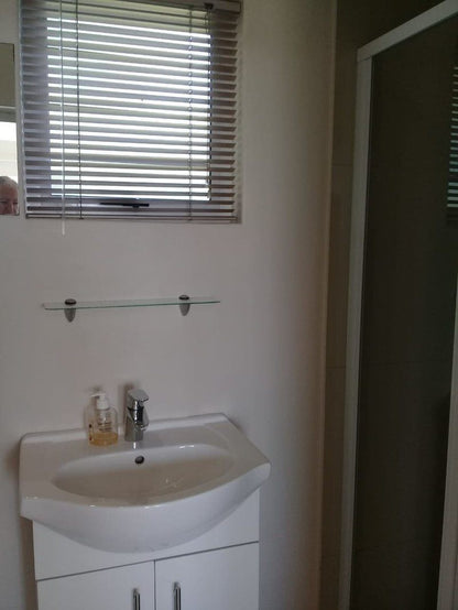 Broadway Bay Accommodation Broadway Durban Kwazulu Natal South Africa Bathroom