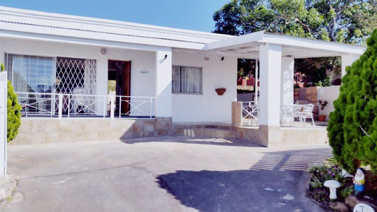 Broncur Beach House Palm Beach Kwazulu Natal South Africa House, Building, Architecture, Palm Tree, Plant, Nature, Wood