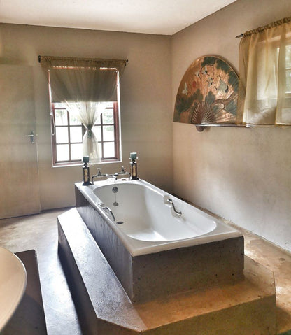 Browns Cabin And Cottages Hartbeespoort North West Province South Africa Bathroom, Swimming Pool