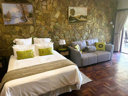 Green Room @ Bubezi Guesthouse
