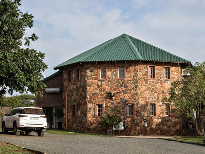 Buffalo Hills, Building, Architecture, Car, Vehicle