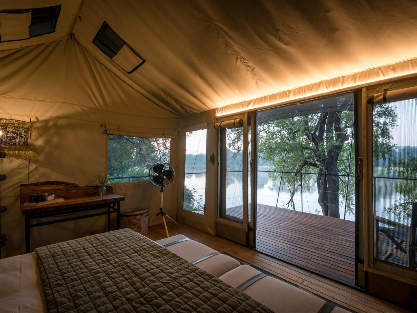 Bundox River Lodge, Luxe Safari Tent 3, Tent, Architecture, Bedroom