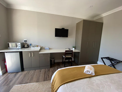 Double Rooms @ Busa Guest House