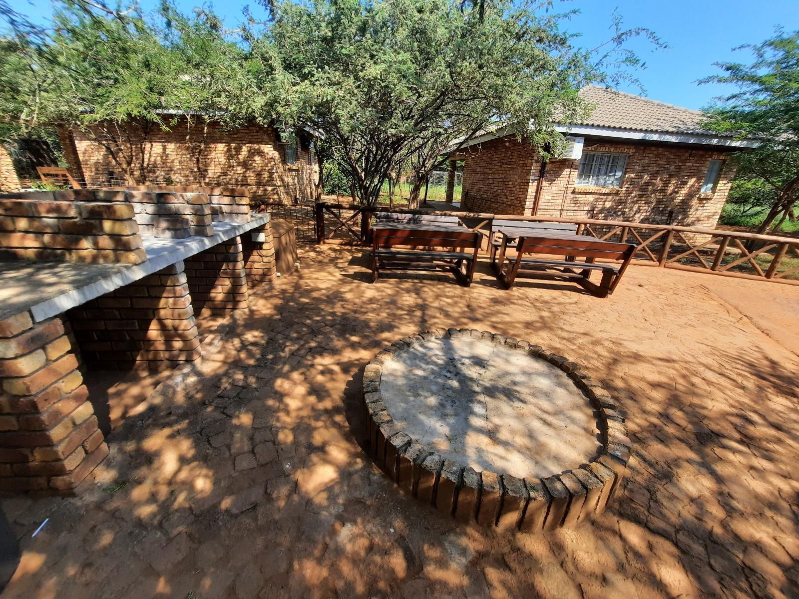 Bush & Beach Vacations, Olifant Marloth Park, Cabin, Building, Architecture