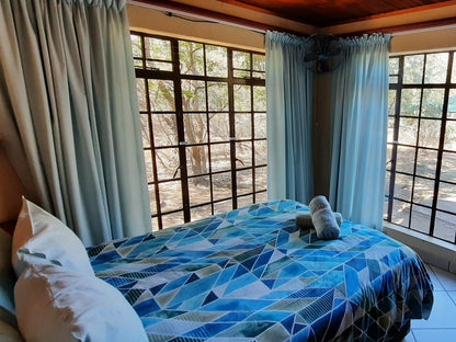 Bush & Beach Vacations, Olifant Marloth Park, Bedroom