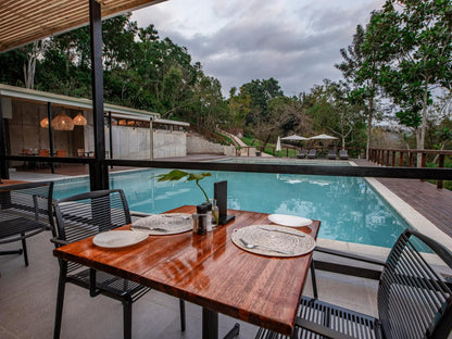 Bushbaby Valley Lodge, Swimming Pool